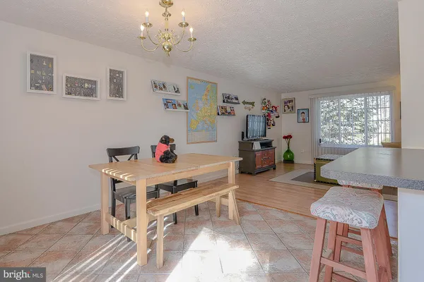 $3,200 | 8291 Raindrop Way, Springfield, VA 22153