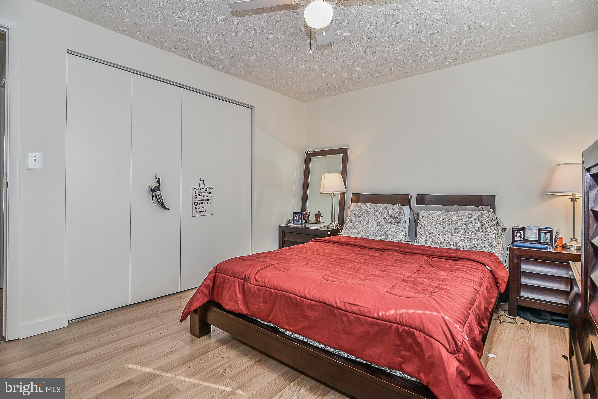 8291 Raindrop Way Springfield, VA 22153 - Photo 19 of 40