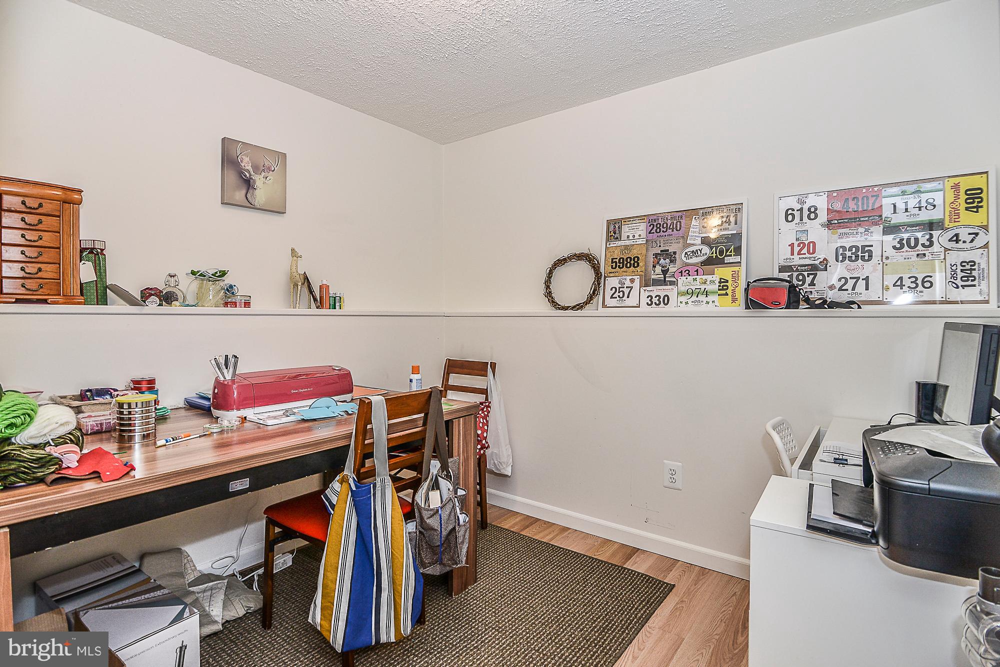 8291 Raindrop Way Springfield, VA 22153 - Photo 24 of 40