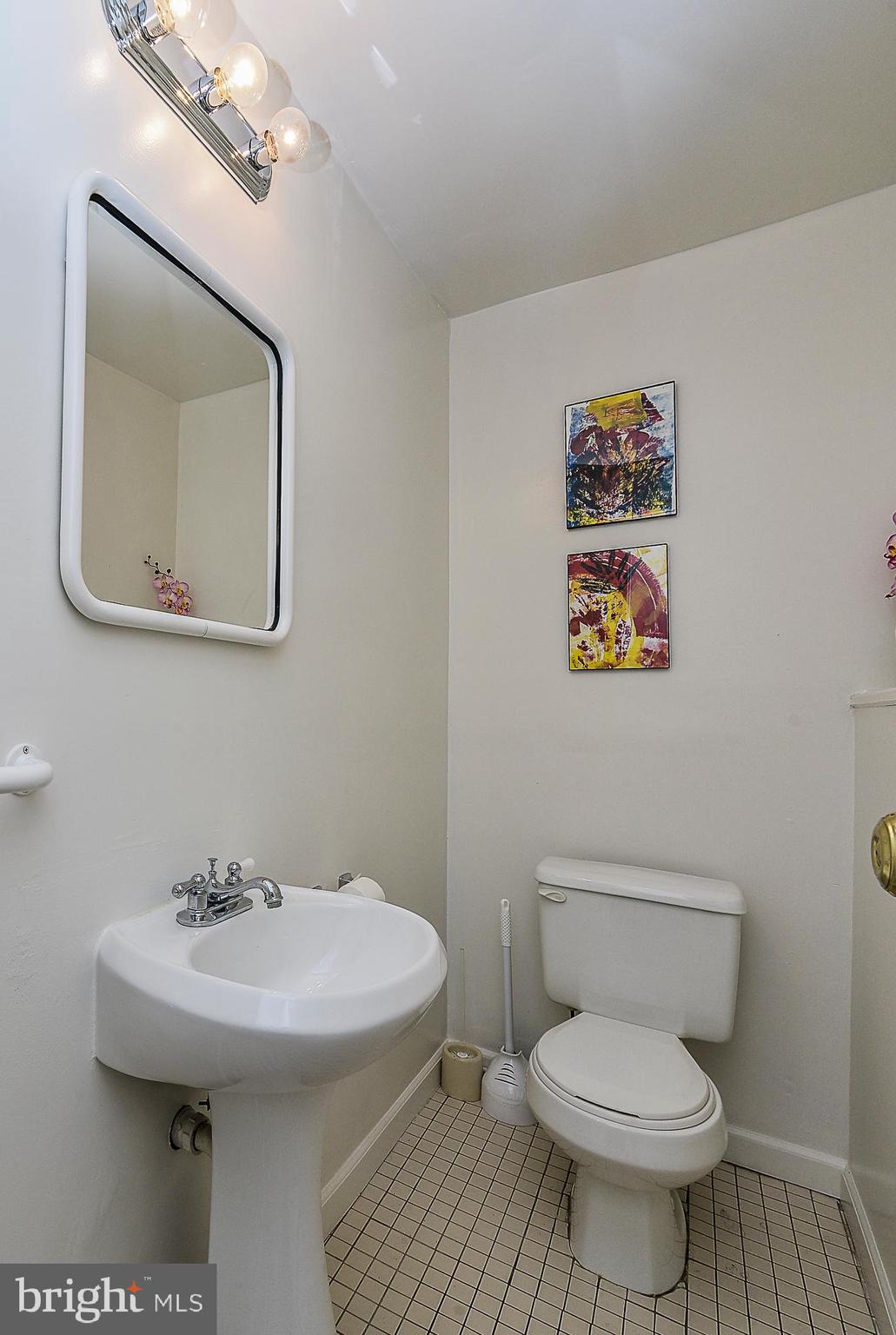 8291 Raindrop Way Springfield, VA 22153 - Photo 25 of 40