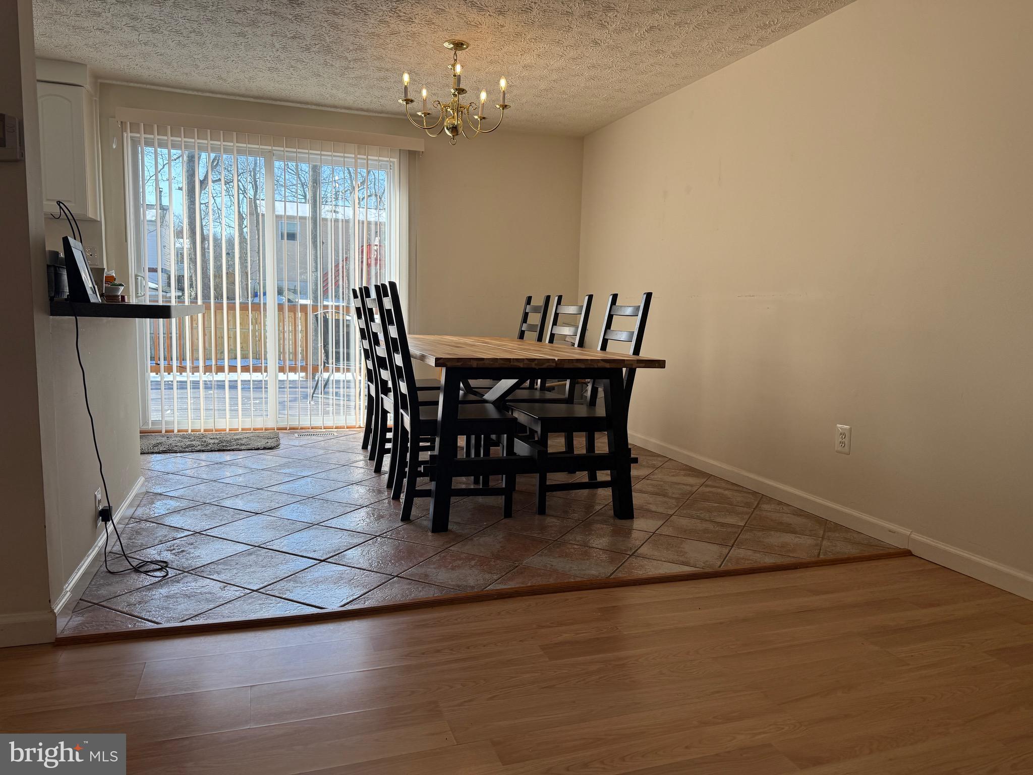 8291 Raindrop Way Springfield, VA 22153 - Photo 28 of 40