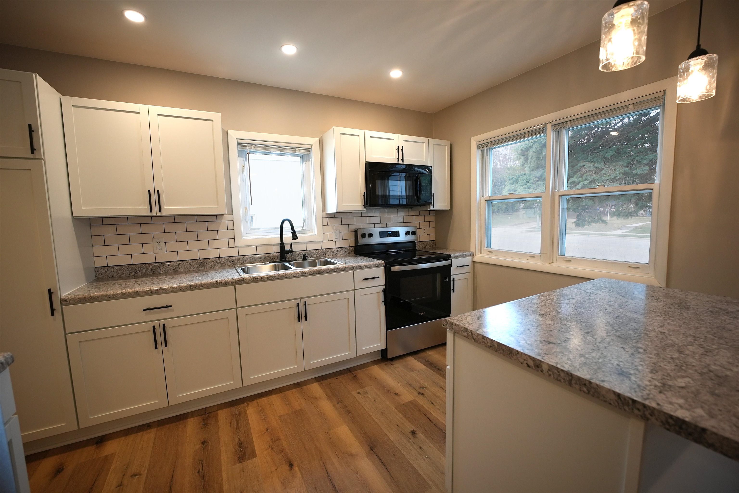 436 North Madison Street Chilton, WI 53014 - Photo 3 of 17