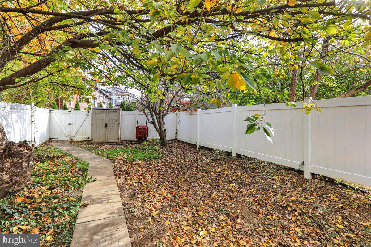 105 South Park Road Reading, PA 19610 - Photo 27 of 30