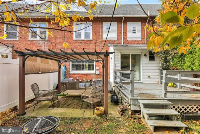 $319,900 | 105 South Park Road, Reading, PA 19610