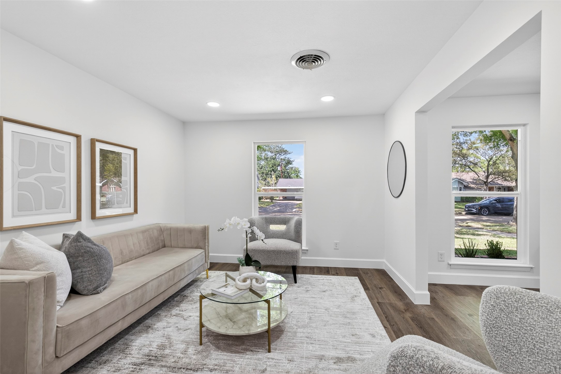 5447 Darnell Street Houston, TX 77096 - Photo 16 of 41