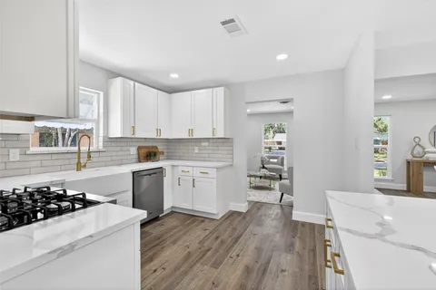 $540,000 | 5447 Darnell Street, Houston, TX 77096