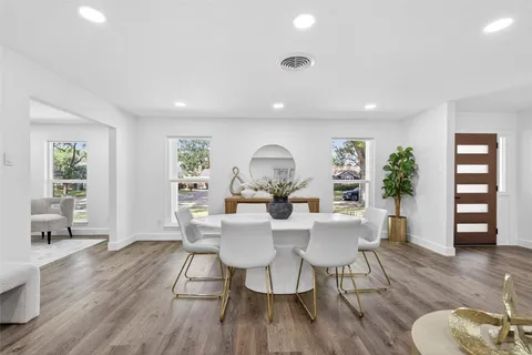 $540,000 | 5447 Darnell Street, Houston, TX 77096