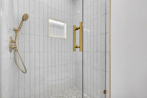 $540,000 | 5447 Darnell Street, Houston, TX 77096