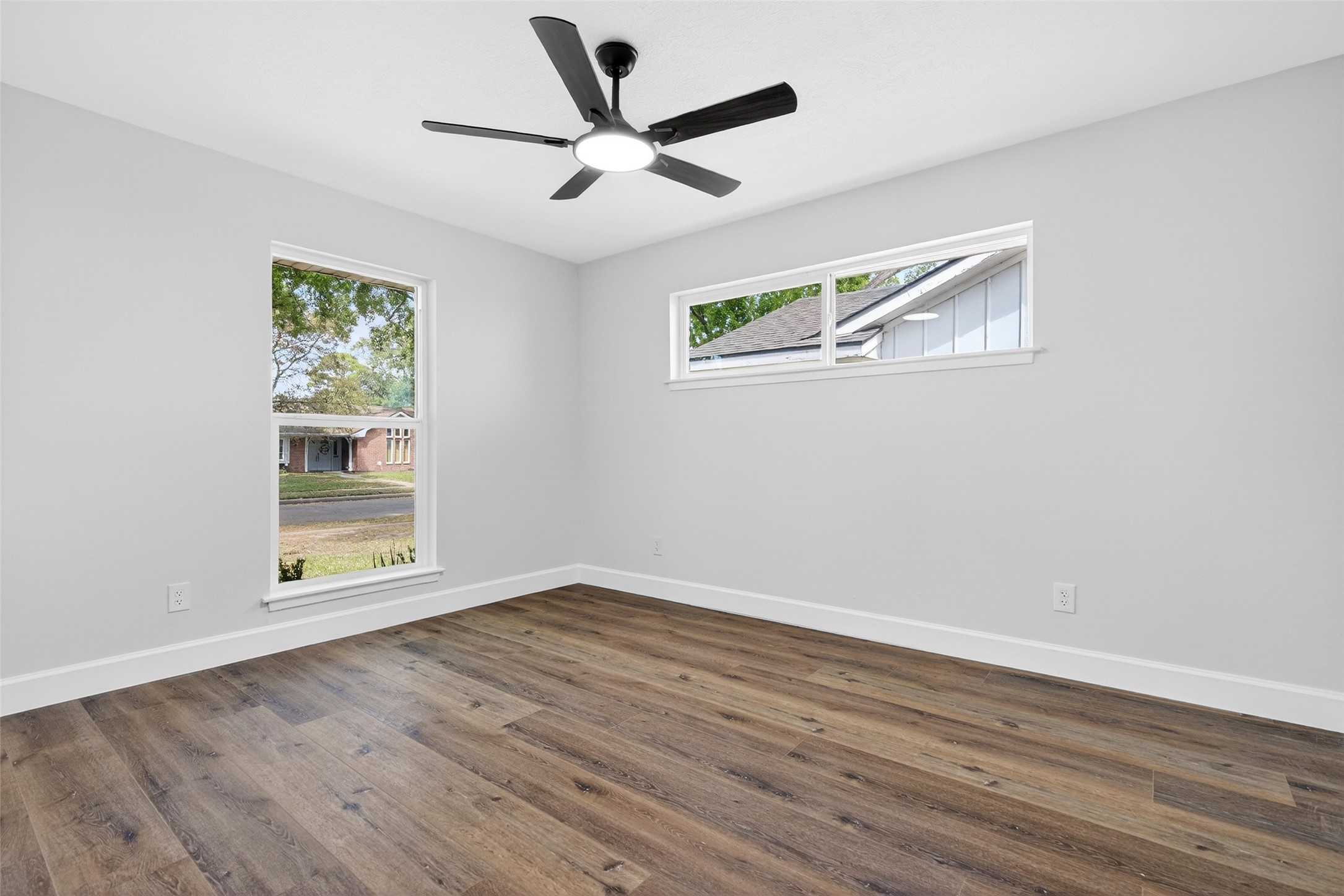 5447 Darnell Street Houston, TX 77096 - Photo 34 of 41