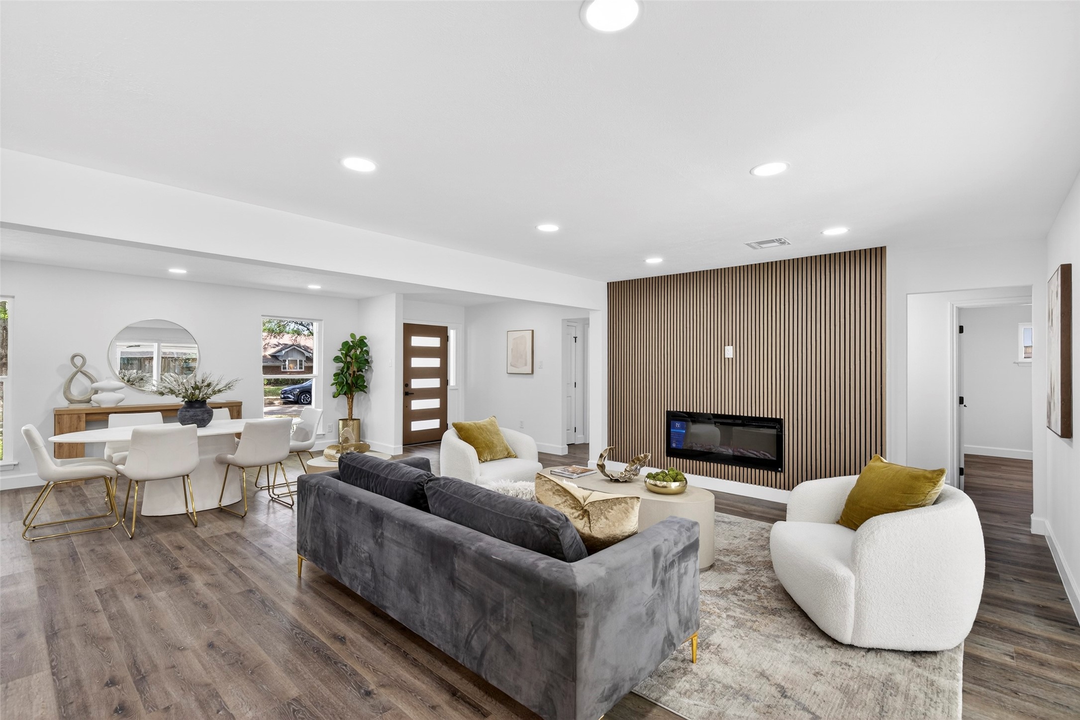 5447 Darnell Street Houston, TX 77096 - Photo 10 of 41