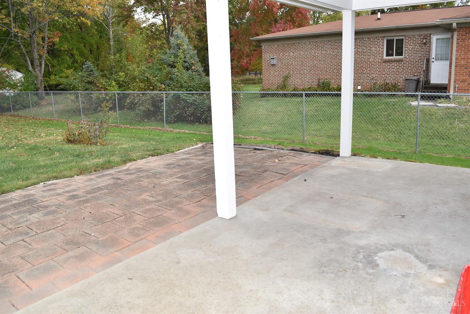 933 8 Mile Road Cincinnati, OH 45255 - Photo 26 of 31