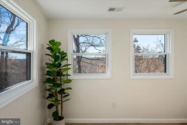 $2,550 | 440 Redbud Lane, Bluemont, VA 20135