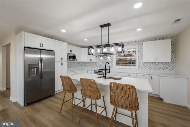 $2,550 | 440 Redbud Lane, Bluemont, VA 20135