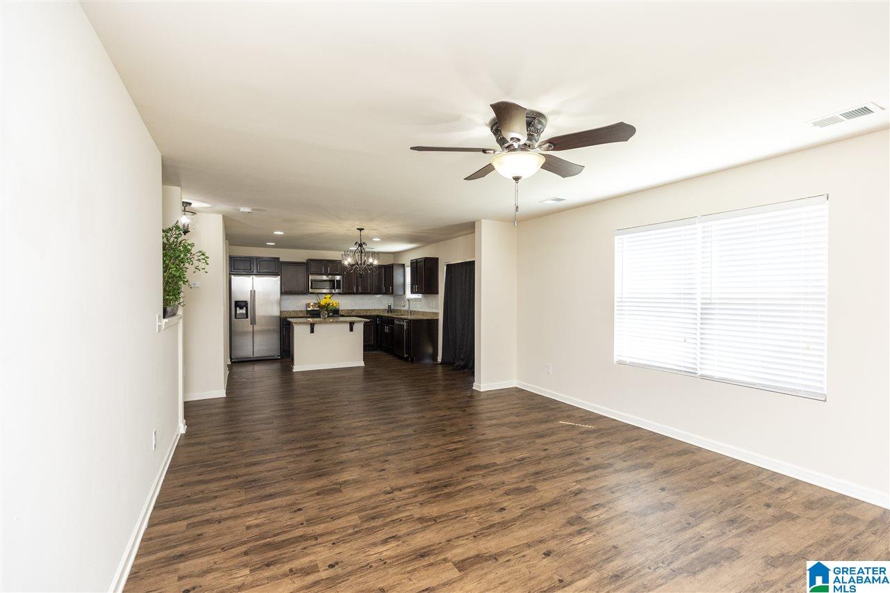 9353 Brake Circle Kimberly, AL 35091 - Photo 4 of 49