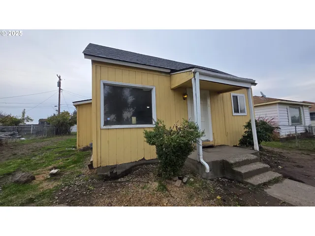 $189,000 | 220 Northwest 2nd Avenue, Goldendale, WA 98620