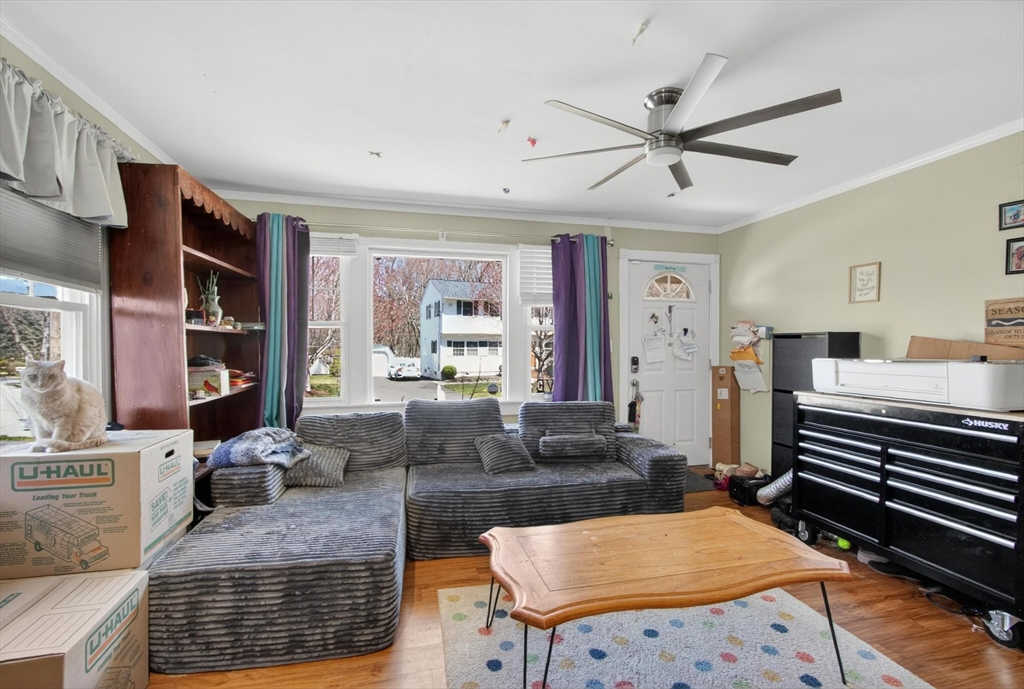 27 Robin Road Westborough, MA 01581 - Photo 9 of 23