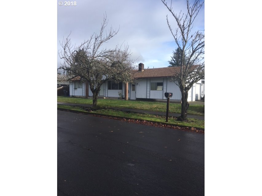 5610 E Street Springfield, OR 97478 - Photo 1 of 2 a view of a house with a yard