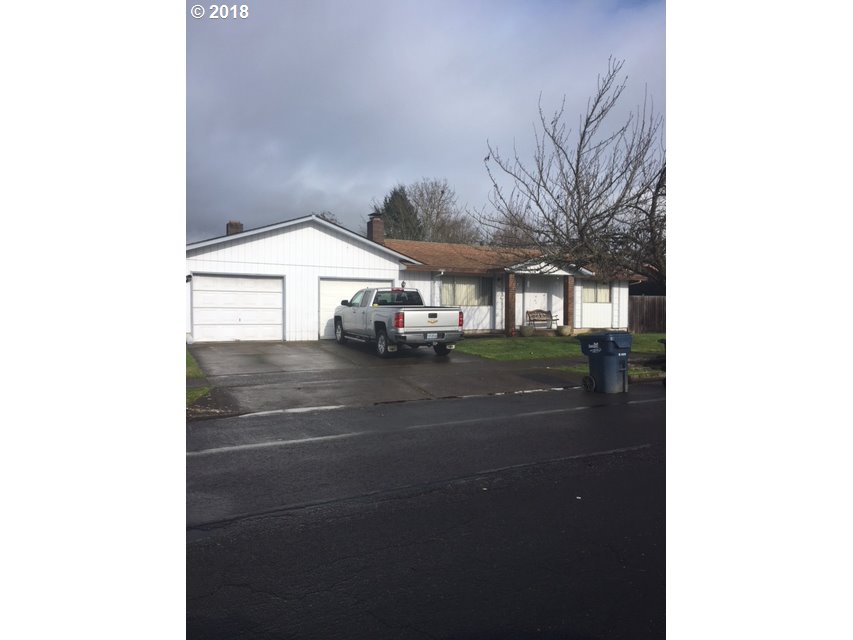5610 E Street Springfield, OR 97478 - Photo 2 of 2