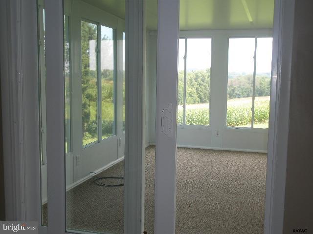 5043 East Prospect Road York, PA 17406 - Photo 8 of 31 Gallery Image 8