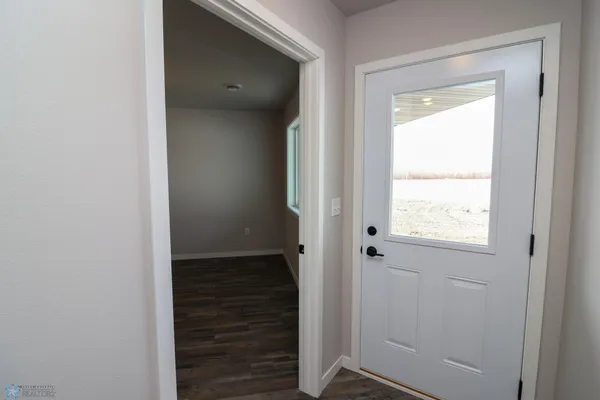 $329,900 | 1412 Prairie Lane, Wahpeton, ND 58075