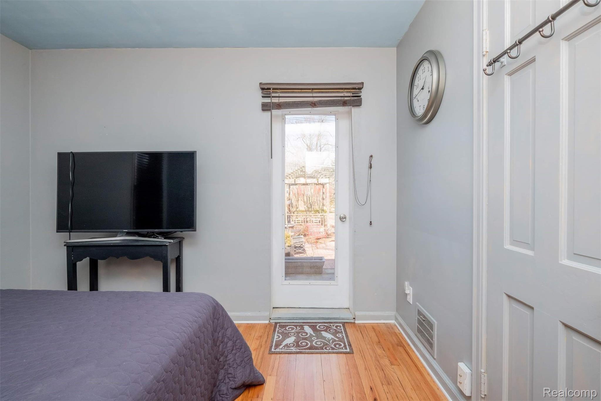 1784 Hampton Road Grosse Pointe, MI 48236 - Photo 20 of 33 1784 Hampton-20.jpg