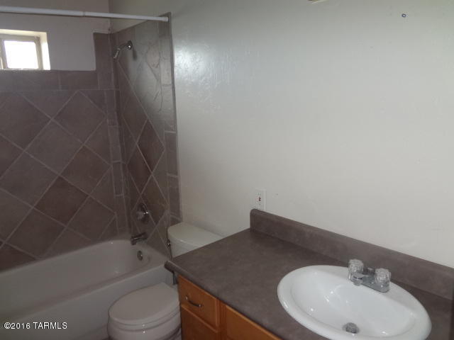 1811 Círculo Tortuga Rio Rico, AZ 85648 - Photo 16 of 17