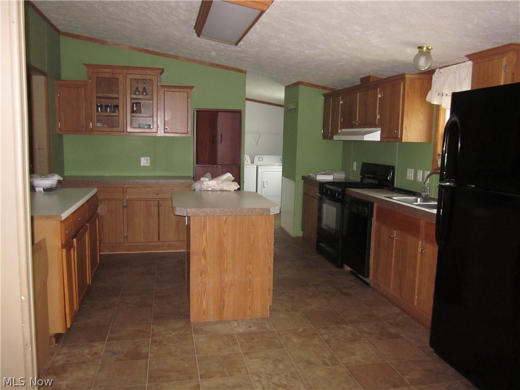 9847 Griffith Road Ravenna, OH 44266 - Photo 5 of 23