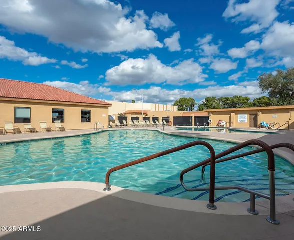$199,900 | 425 South Parkcrest, Unit 322, Mesa, AZ 85206