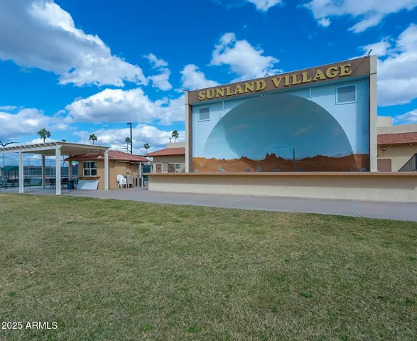 $199,900 | 425 South Parkcrest, Unit 322, Mesa, AZ 85206