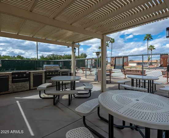 $194,500 | 425 South Parkcrest, Unit 322, Mesa, AZ 85206