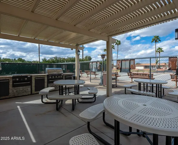 a view of a tennis court