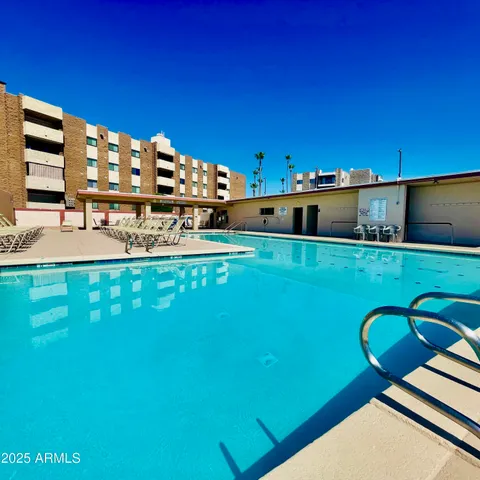 $199,900 | 425 South Parkcrest, Unit 322, Mesa, AZ 85206