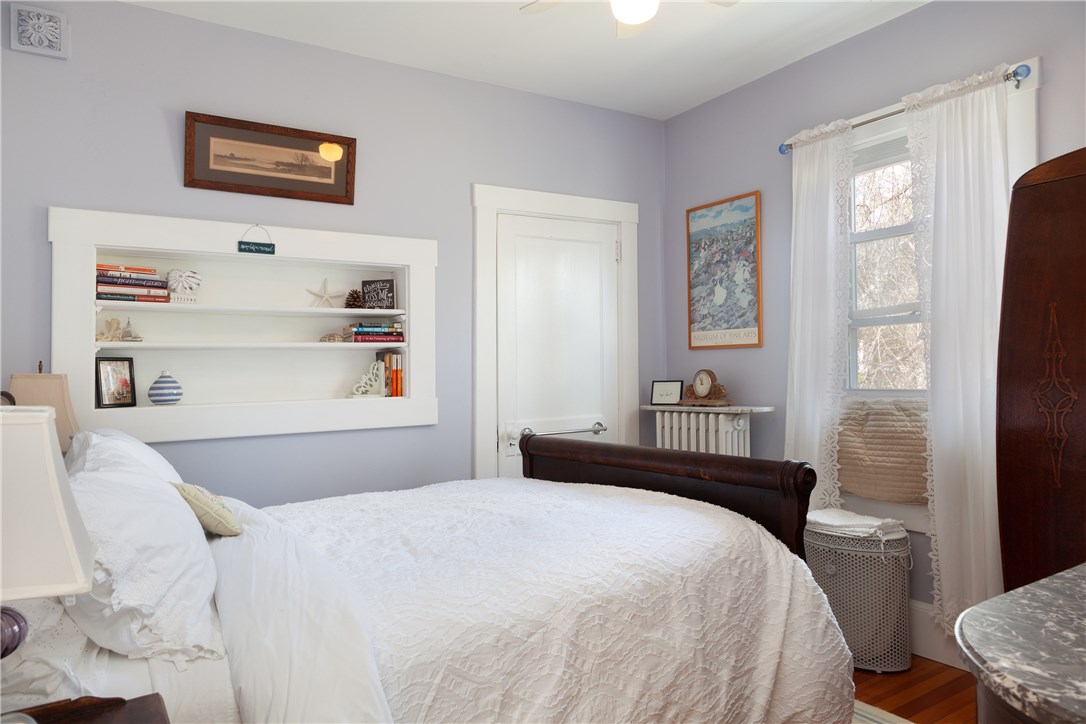 739 Wapping Road Portsmouth, RI 02871 - Photo 9 of 23 bedroom 1