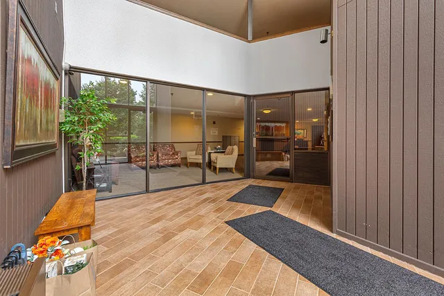 $149,000 | 9700 Portland Avenue South, Unit 237, Bloomington, MN 55420