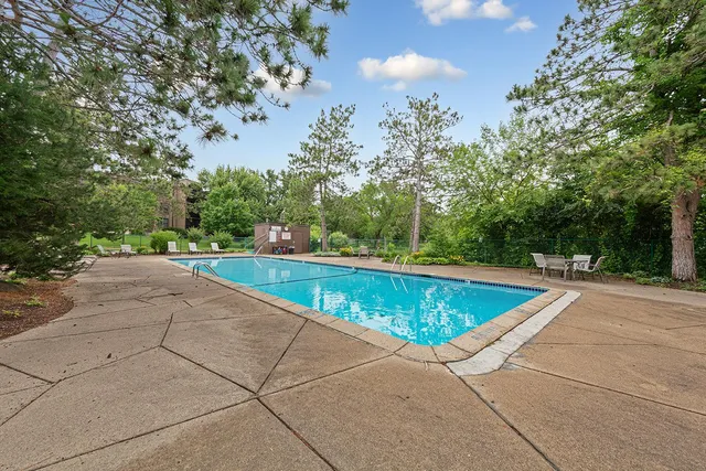 $149,000 | 9700 Portland Avenue South, Unit 237, Bloomington, MN 55420