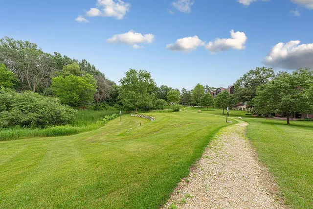 $149,000 | 9700 Portland Avenue South, Unit 237, Bloomington, MN 55420