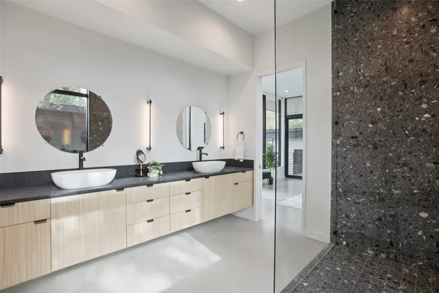 $2,850,000 | 2512 Ridgeview Drive, Austin, TX 78704