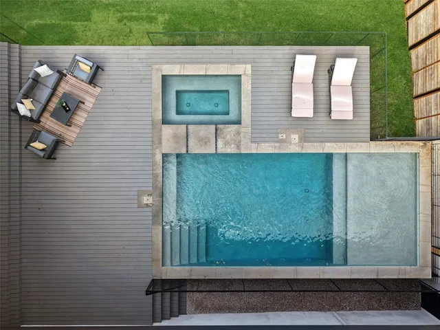 $2,850,000 | 2512 Ridgeview Drive, Austin, TX 78704