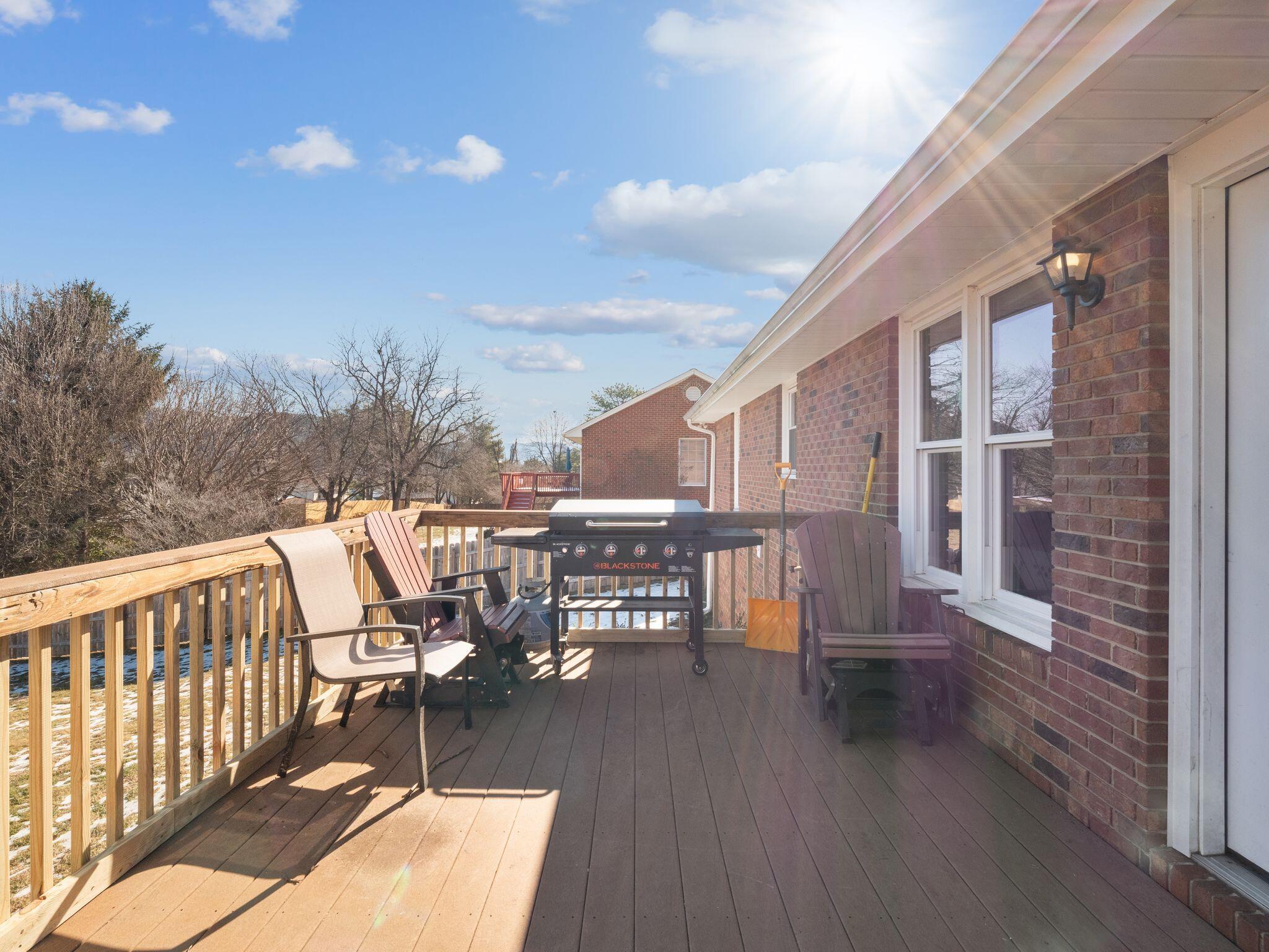 323 Winesap Road Roanoke, VA 24019 - Photo 34 of 36 34-323 Winesap Rd-MFW Media