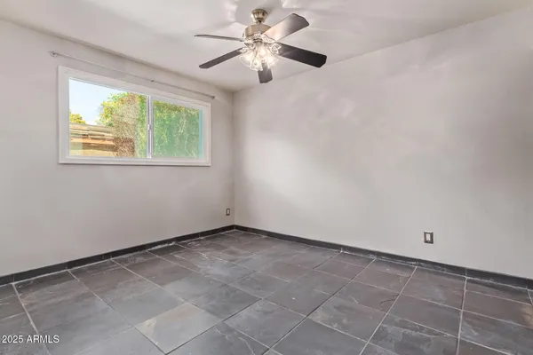 $4,995 | 1640 East La Jolla Drive, Tempe, AZ 85282
