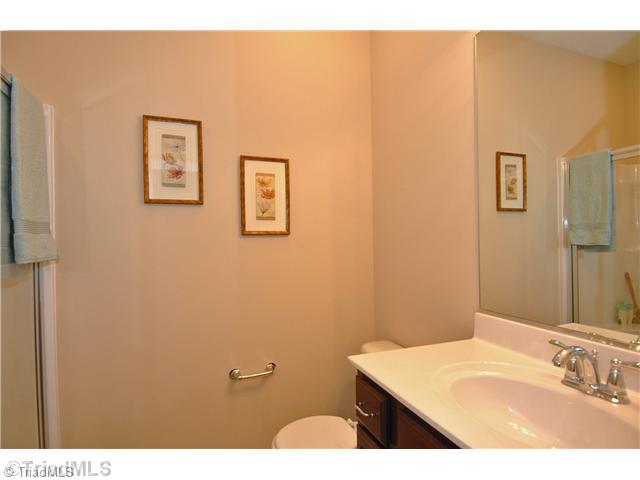 484 Crosswick Road Clemmons, NC 27012 - Photo 11 of 13 Other Bath.