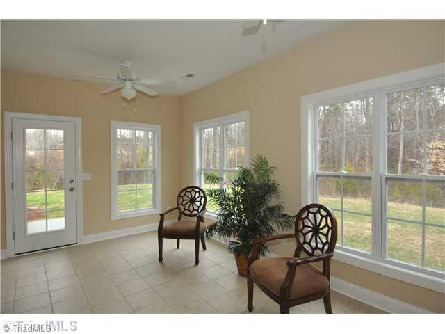 484 Crosswick Road Clemmons, NC 27012 - Photo 4 of 13 Sunroom. with tile floor