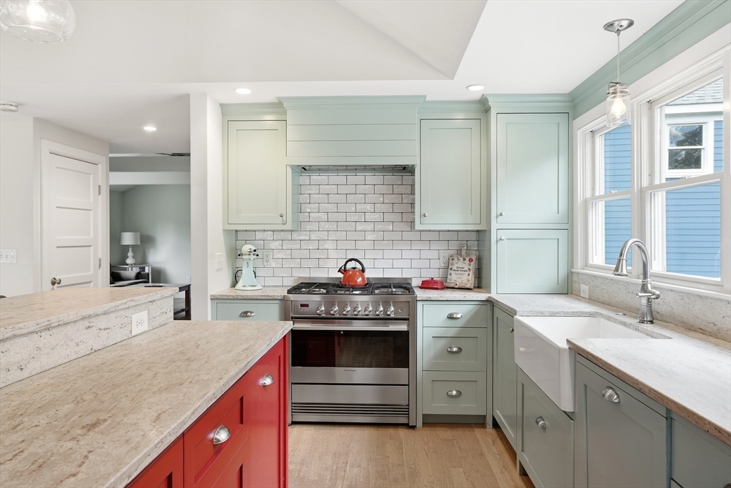 6 Spaulding Avenue Scituate, MA 02066 - Photo 7 of 30