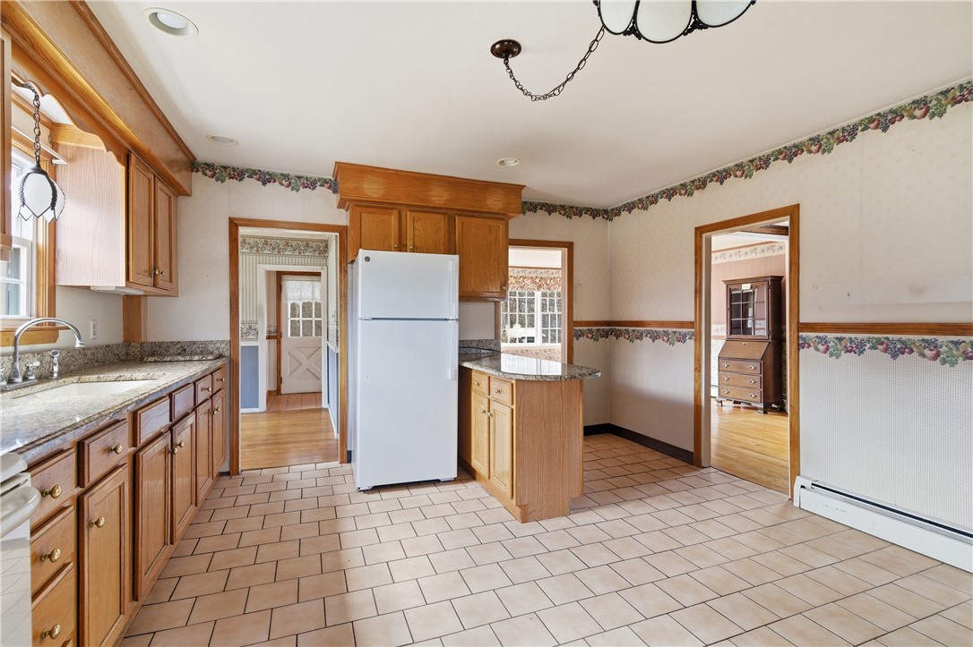 86 Mendon Road North Smithfield, RI 02896 - Photo 10 of 45 Gallery Image 10