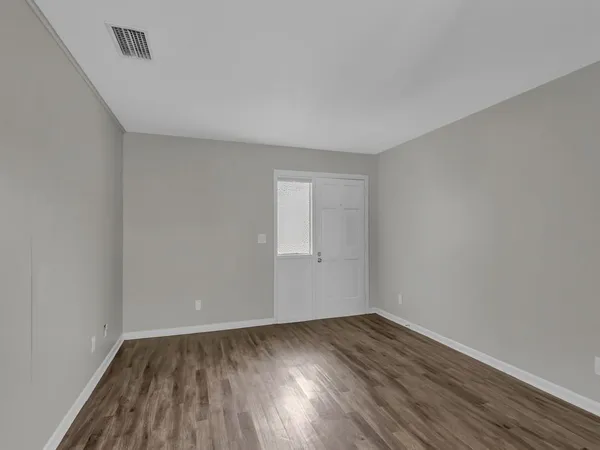 $1,500 | 2036 19th Street, Unit 2, Vero Beach, FL 32960