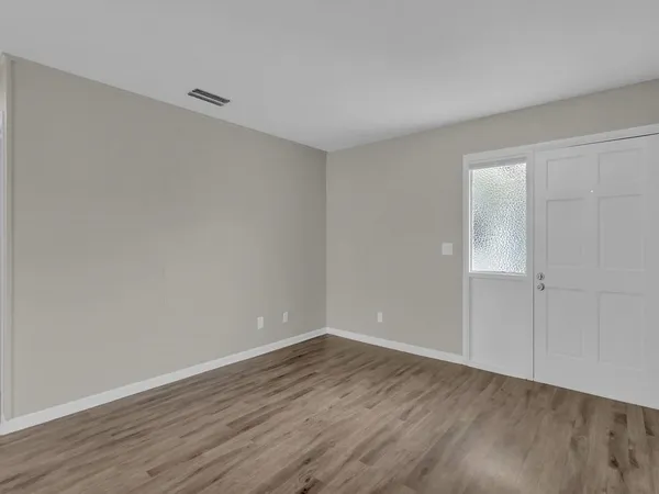 $1,500 | 2036 19th Street, Unit 2, Vero Beach, FL 32960