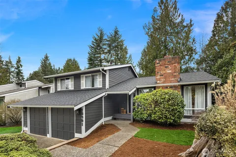 $919,950 | 19401 30th Avenue Northeast, Lake Forest Park, WA 98155