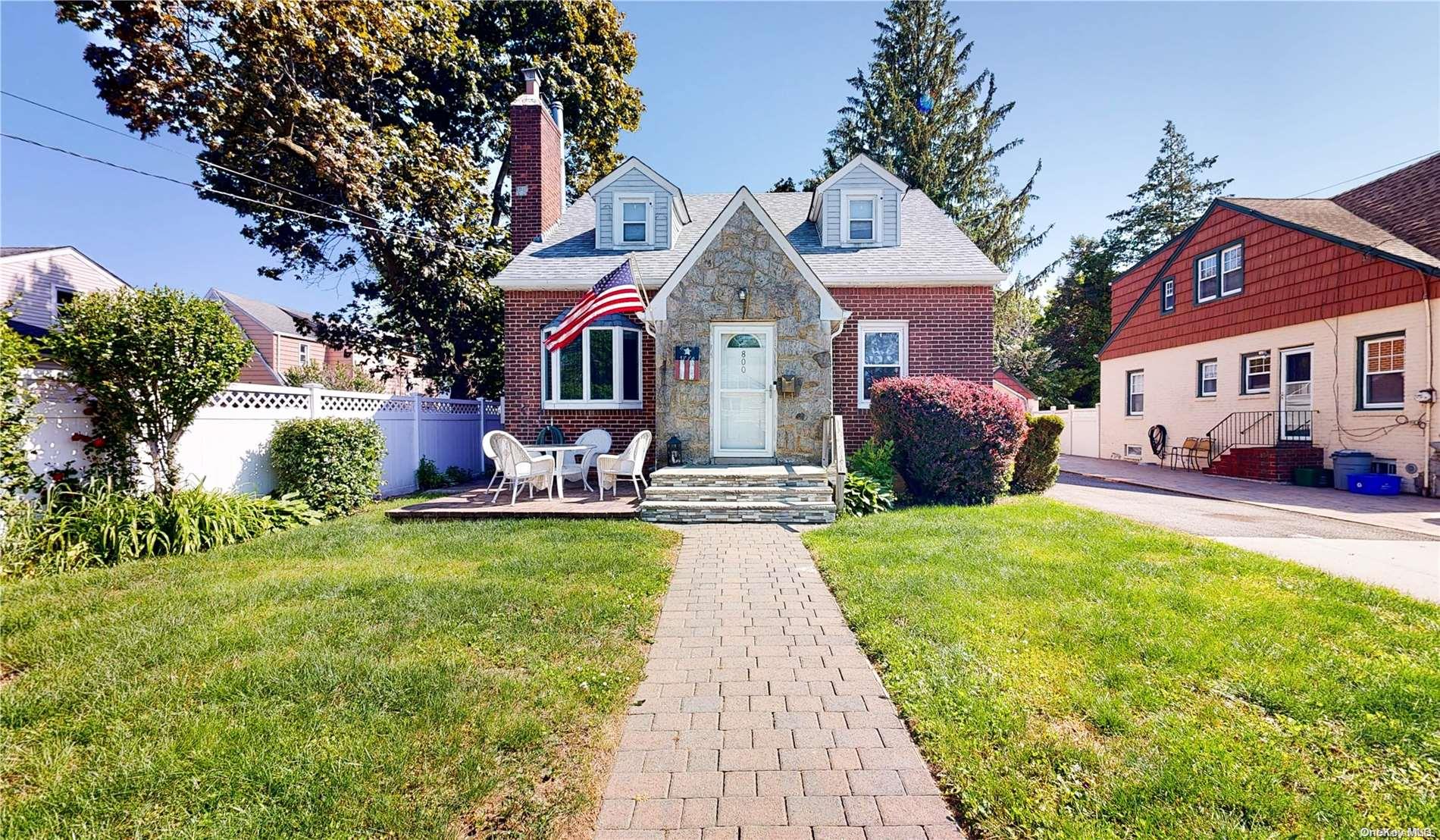 800 Wesley Street Baldwin, NY 11510 - Photo 1 of 1