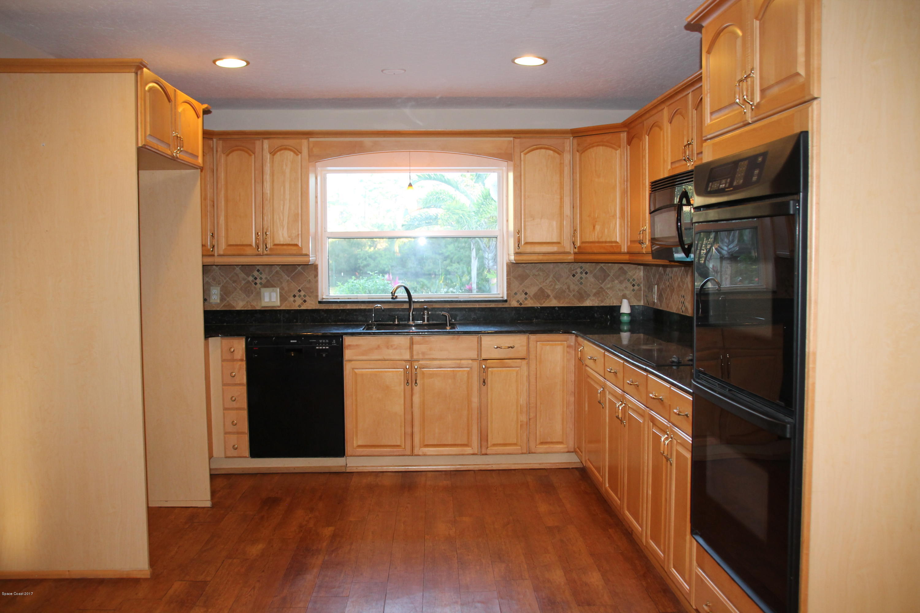 3965 Hield Road Northwest Palm Bay, FL 32907 - Photo 6 of 38 Hield 357