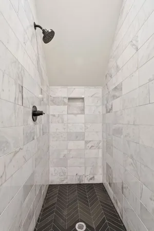 $6,995 | 1009 Summit Avenue, Unit 2, Nashville, TN 37203